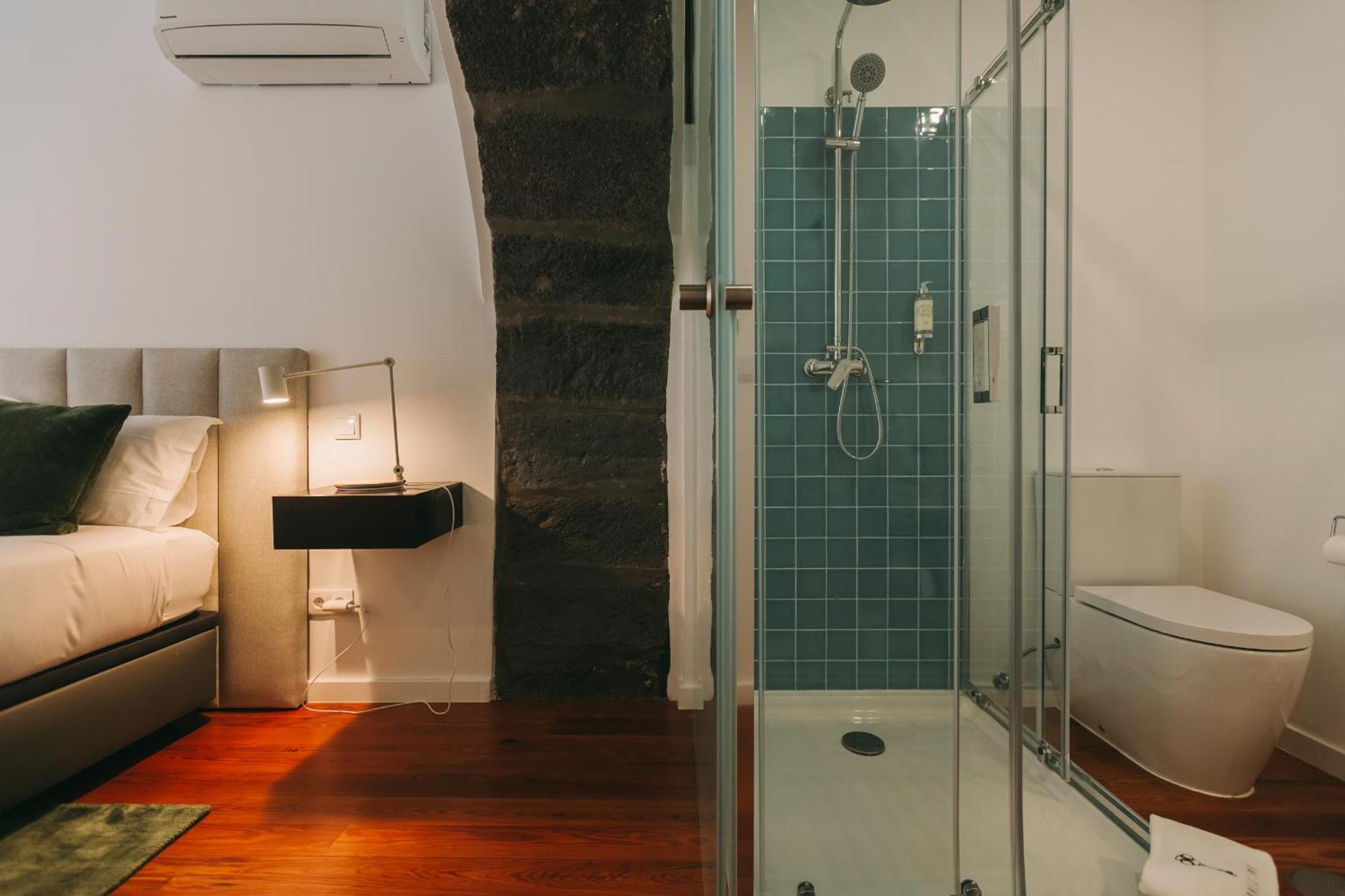 Azores Inn - Family Suites Ponta Delgada Zimmer foto